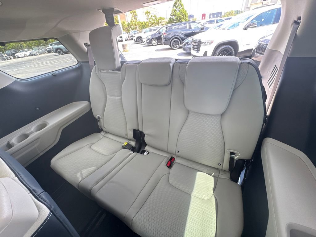 New 2026 Kia Carnival SX Prestige image 21