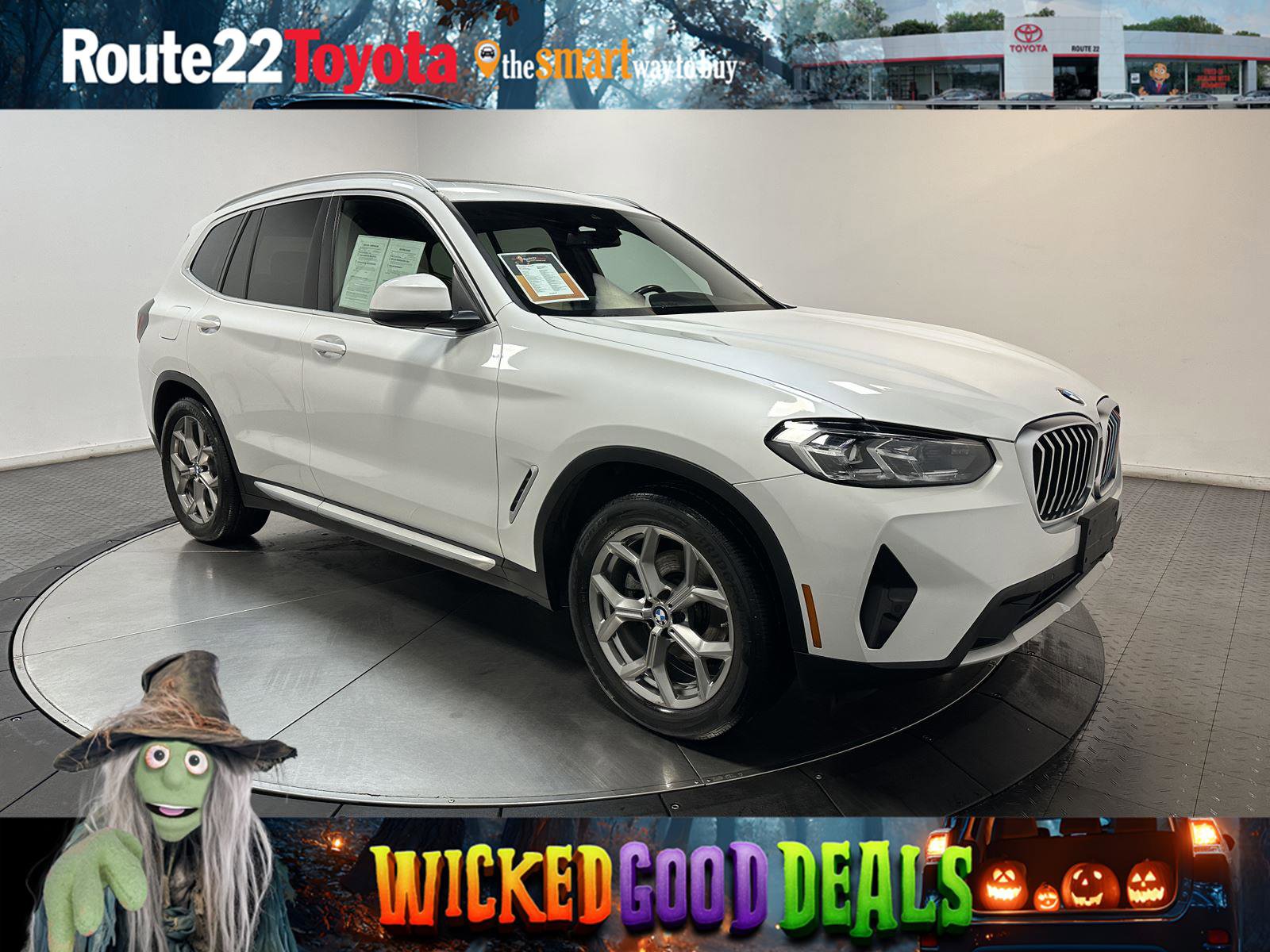 Used 2022 BMW X3 xDrive30i w/ Premium Package 2