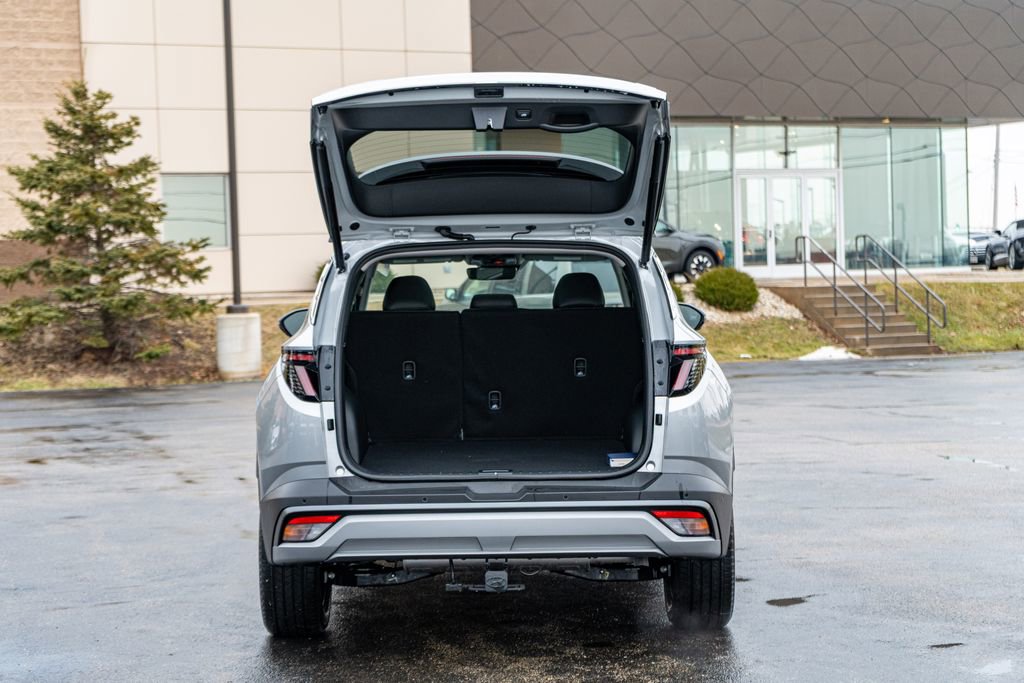 New 2025 Hyundai Tucson Limited image 10