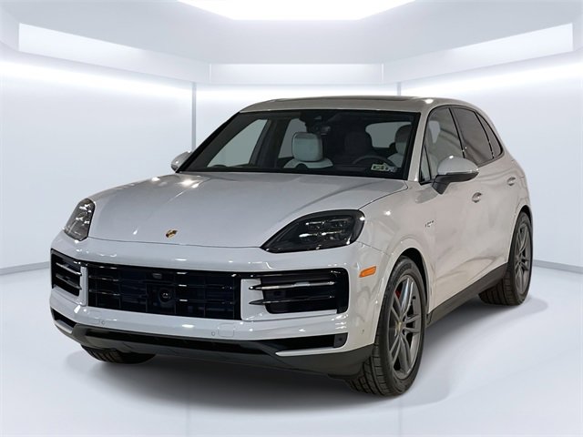 New 2026 Porsche Cayenne S image 1