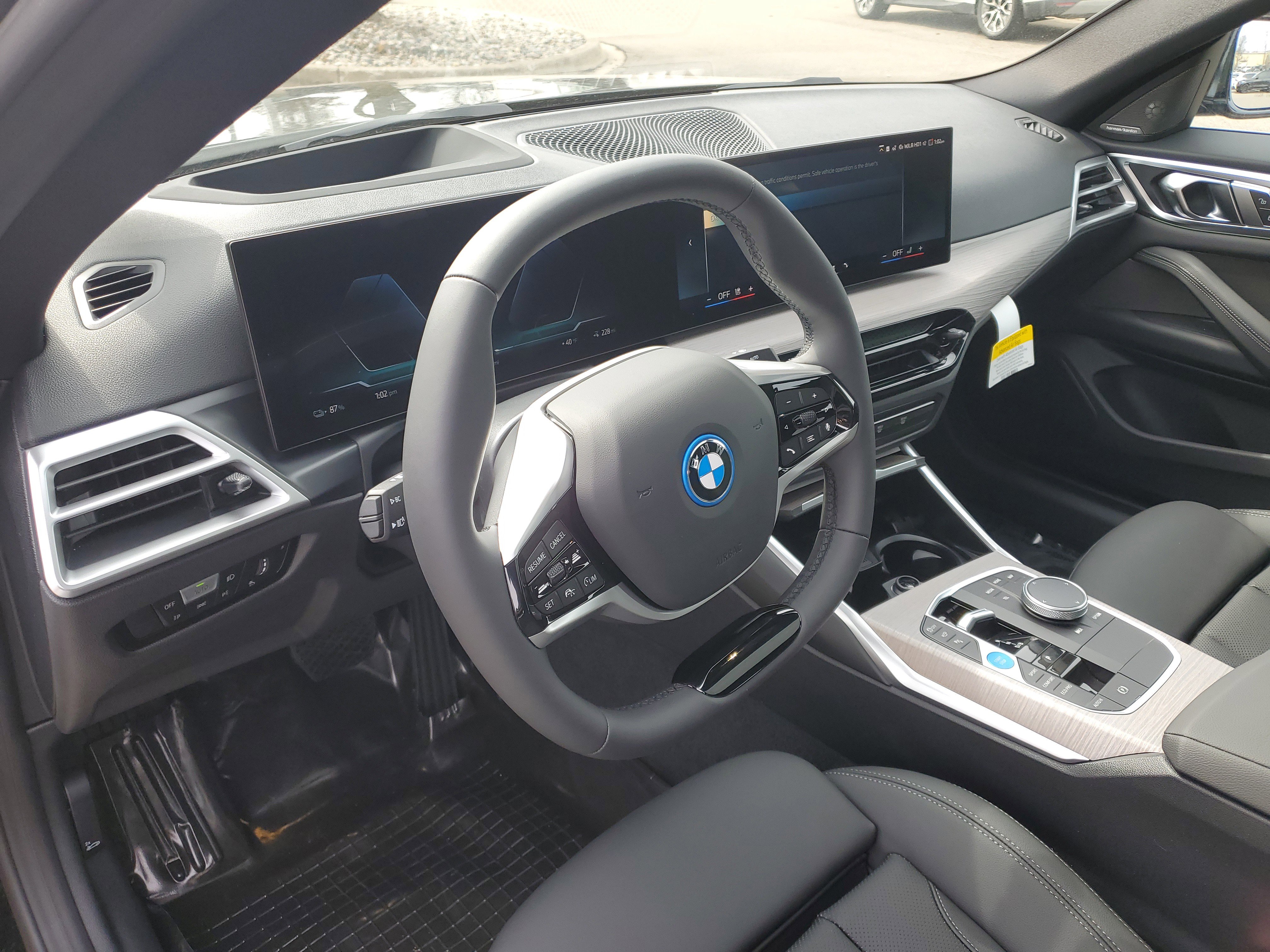 New 2026 BMW i4 xDrive40i w/ Premium Package AWD/4WD image 10