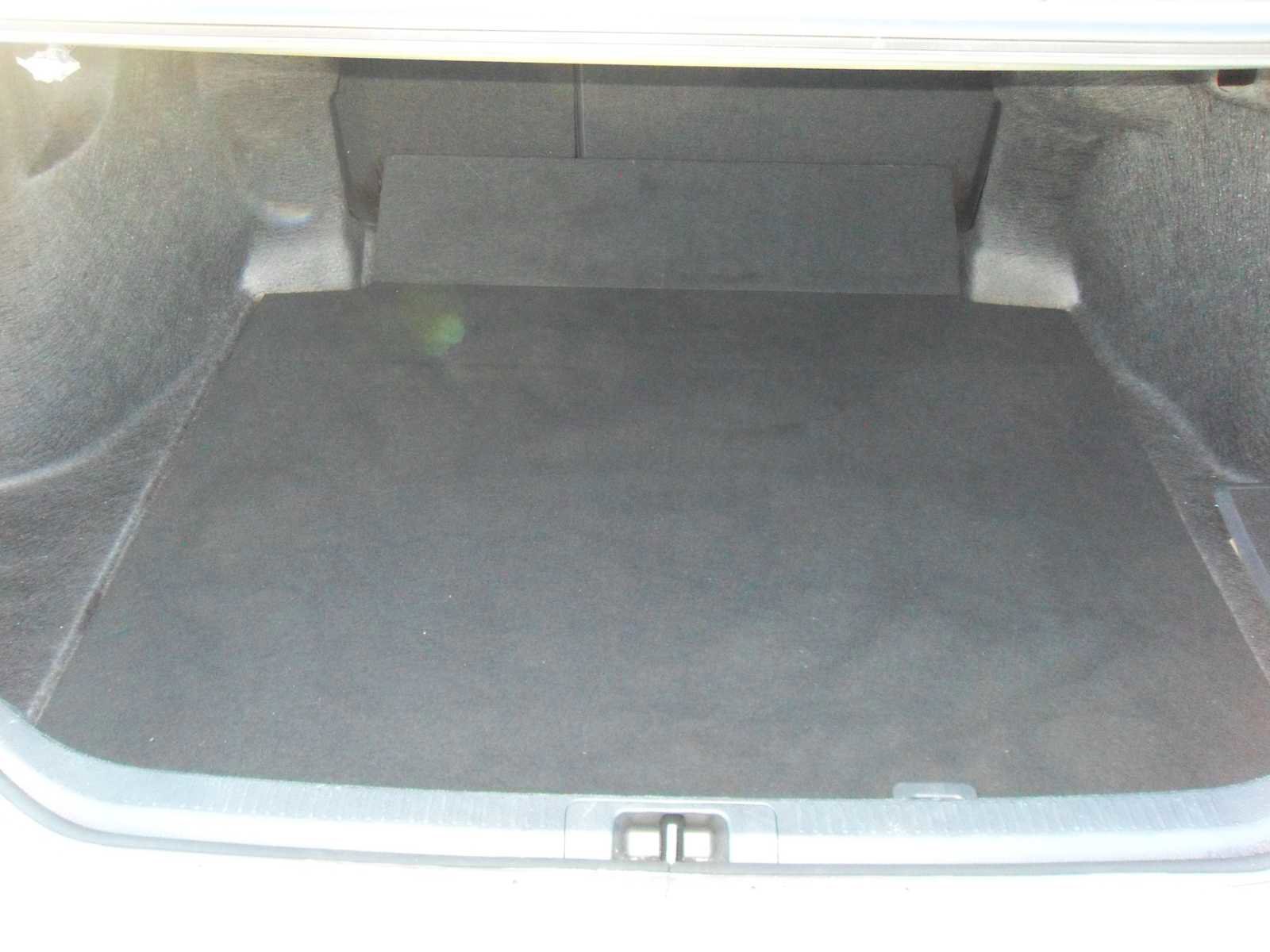 Used 2025 Toyota Camry LE image 20