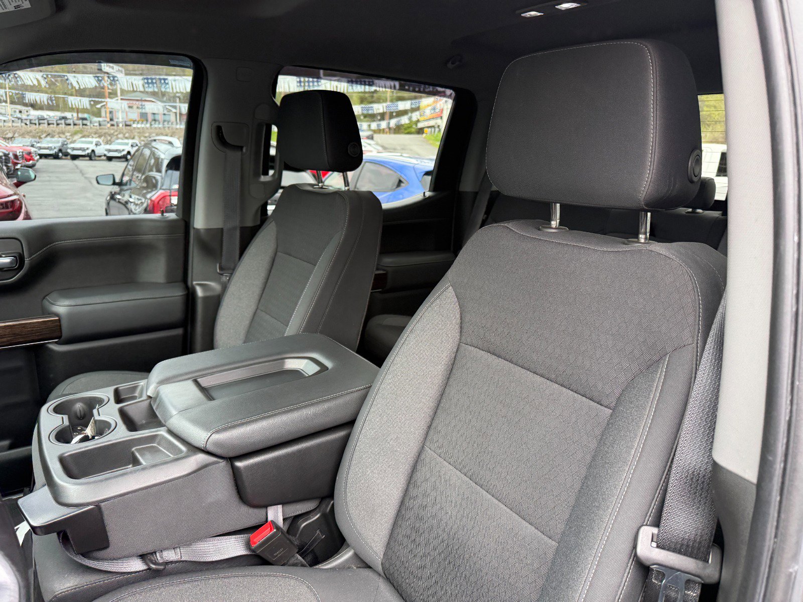 Used 2021 GMC Sierra 1500 Elevation w/ X31 Off-Road Package AWD/4WD image 14