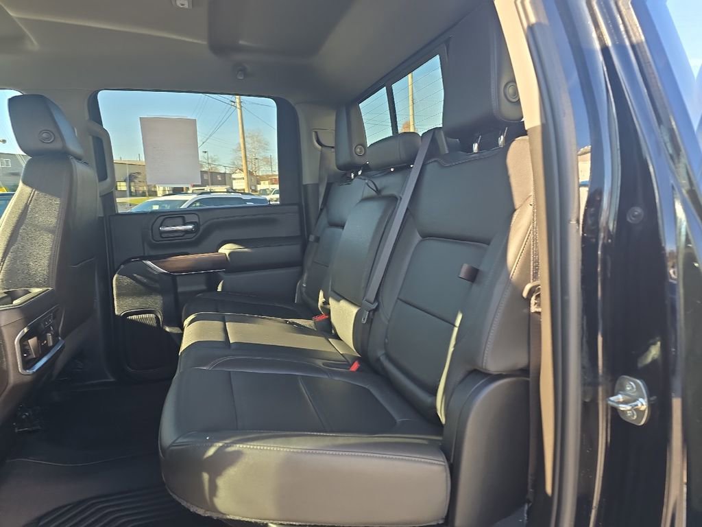 Used 2023 GMC Sierra 3500 SLT w/ SLT Convenience Package AWD/4WD image 16
