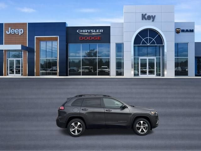 Used 2022 Jeep Cherokee Limited AWD/4WD image 18