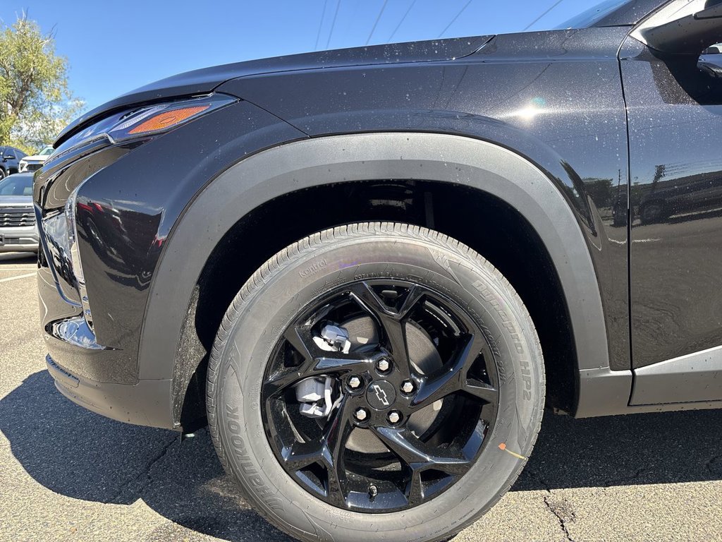 New 2026 Chevrolet Trax LT w/ Midnight Edition FWD image 35