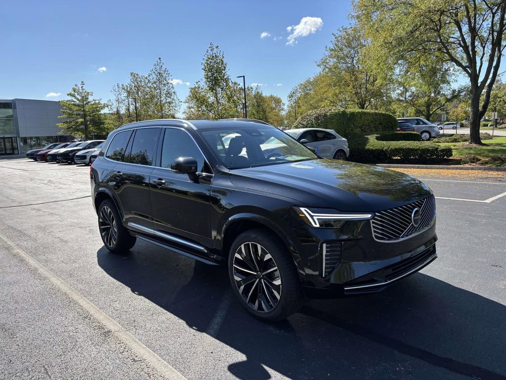 New 2026 Volvo XC90 B6 Plus w/ Protection Package Premier image 1