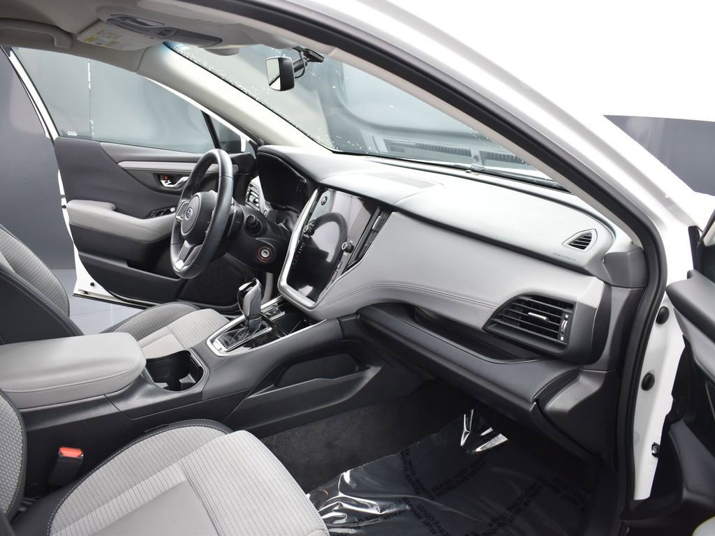 Used 2022 Subaru Outback Premium image 27