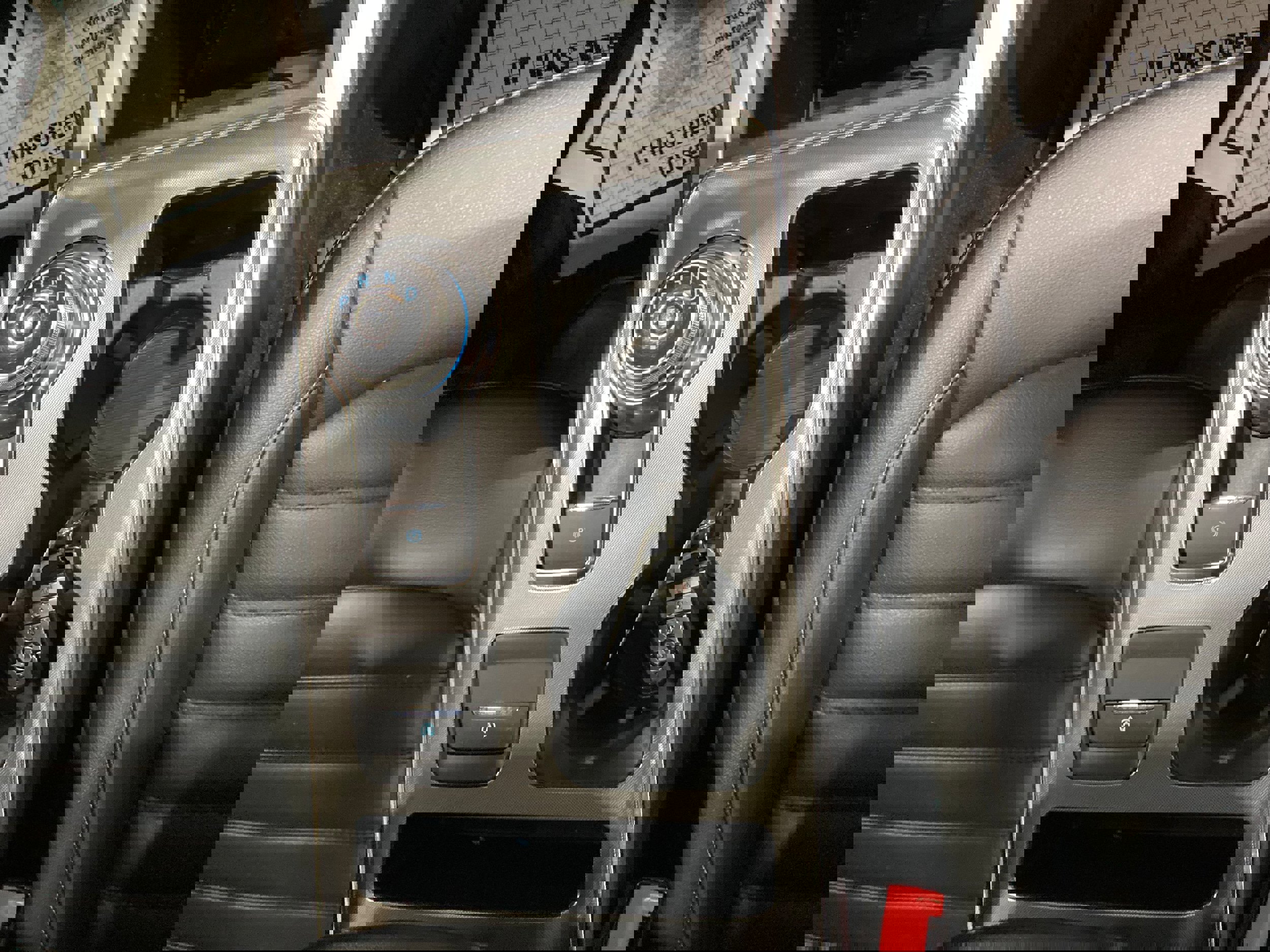 Used 2022 Ford Edge SEL w/ Convenience Package image 18