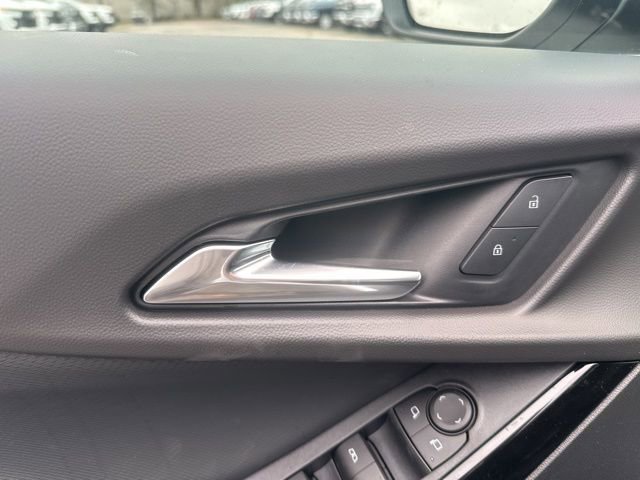 New 2026 Chevrolet Equinox LT w/ Safety and Technology Package image 12