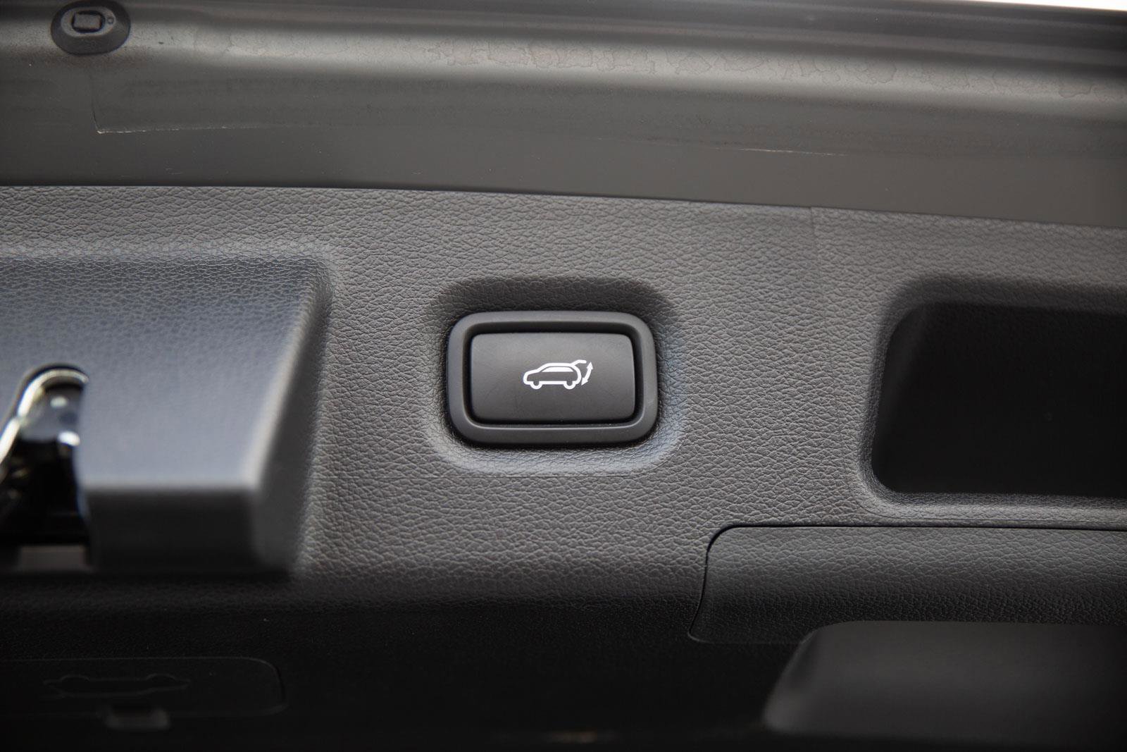 Used 2023 Hyundai Santa Fe XRT image 25