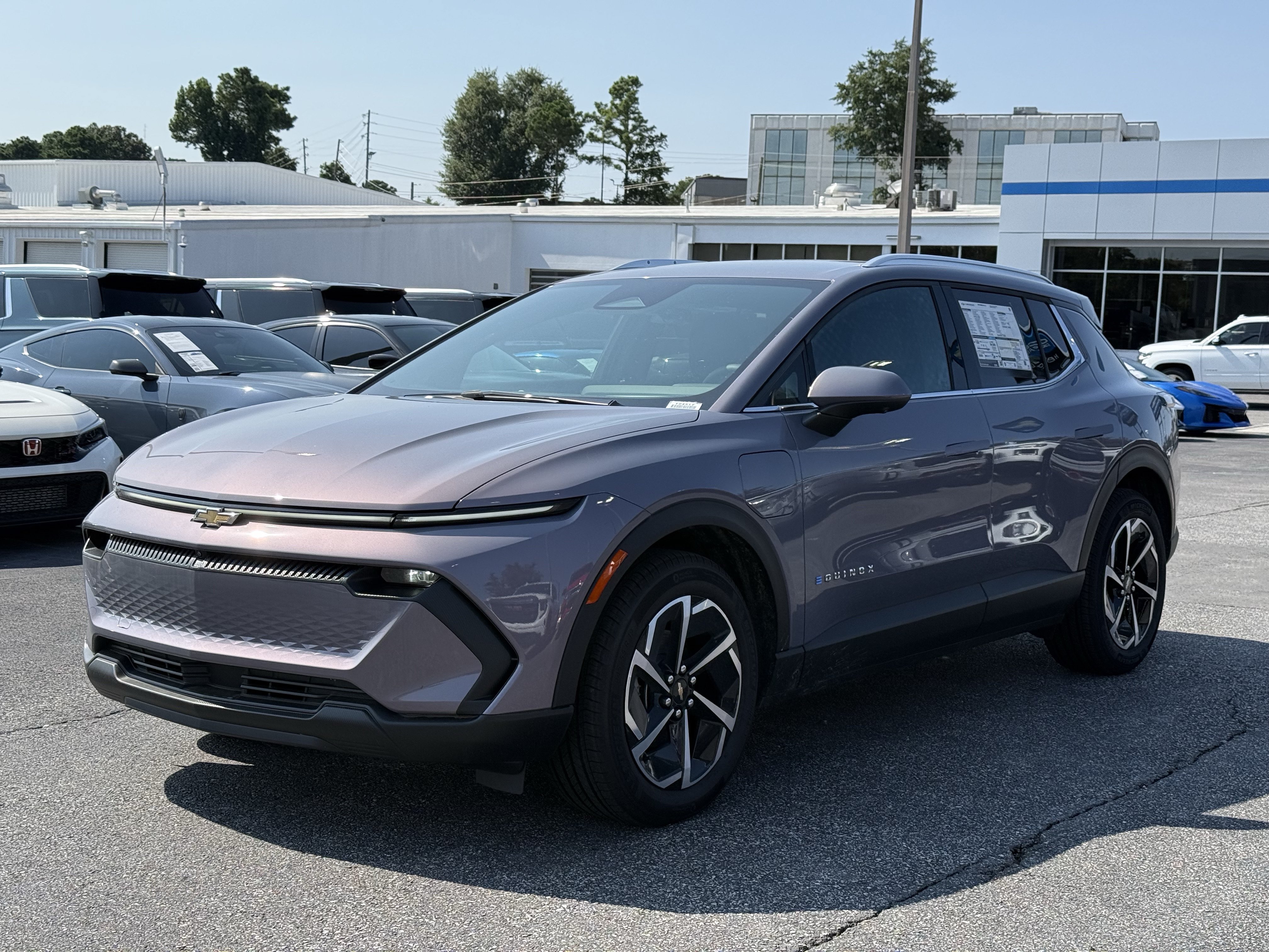 New 2026 Chevrolet Equinox EV LT FWD image 5