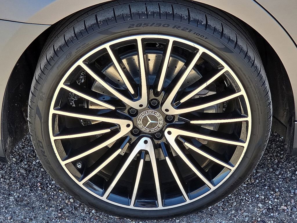 Used 2023 Mercedes-Benz S 580 4MATIC Sedan image 12