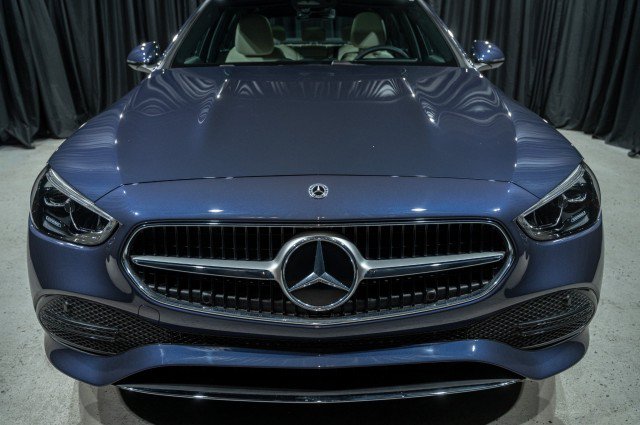 Used 2026 Mercedes-Benz C 300 Sedan image 2