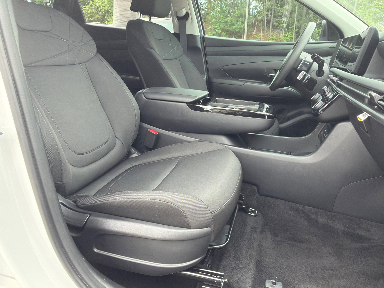 Used 2025 Hyundai Tucson Blue AWD/4WD image 13