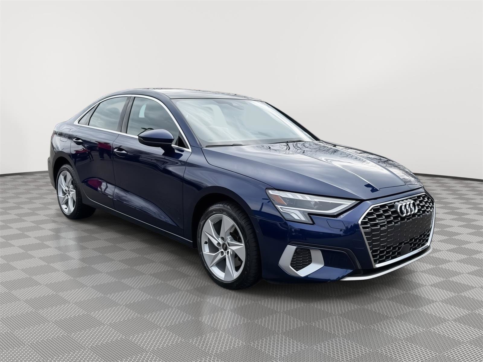 Used 2023 Audi A3 2.0T Premium w/ Convenience Package image 3