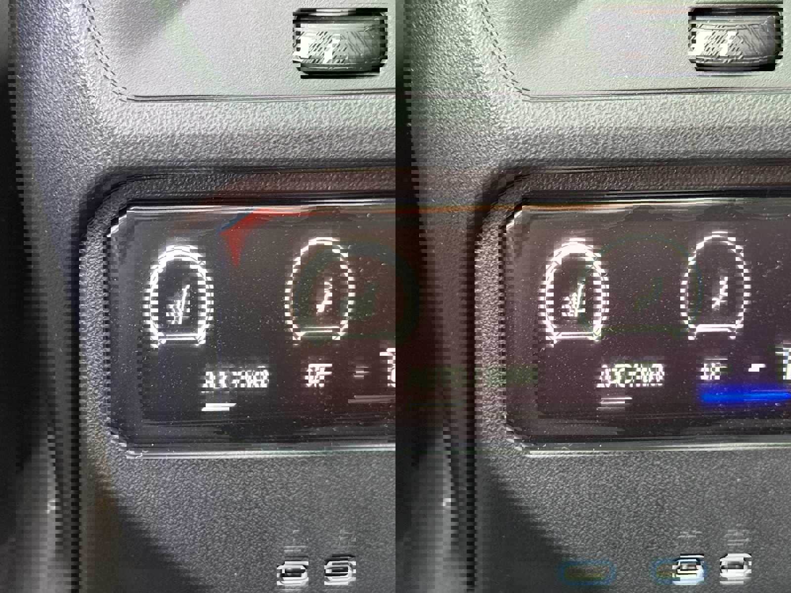 New 2025 BMW X3 xDrive30i w/ Premium Package image 31