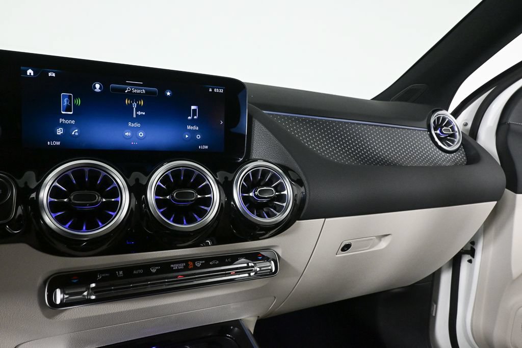 Certified 2026 Mercedes-Benz GLA 250 image 13