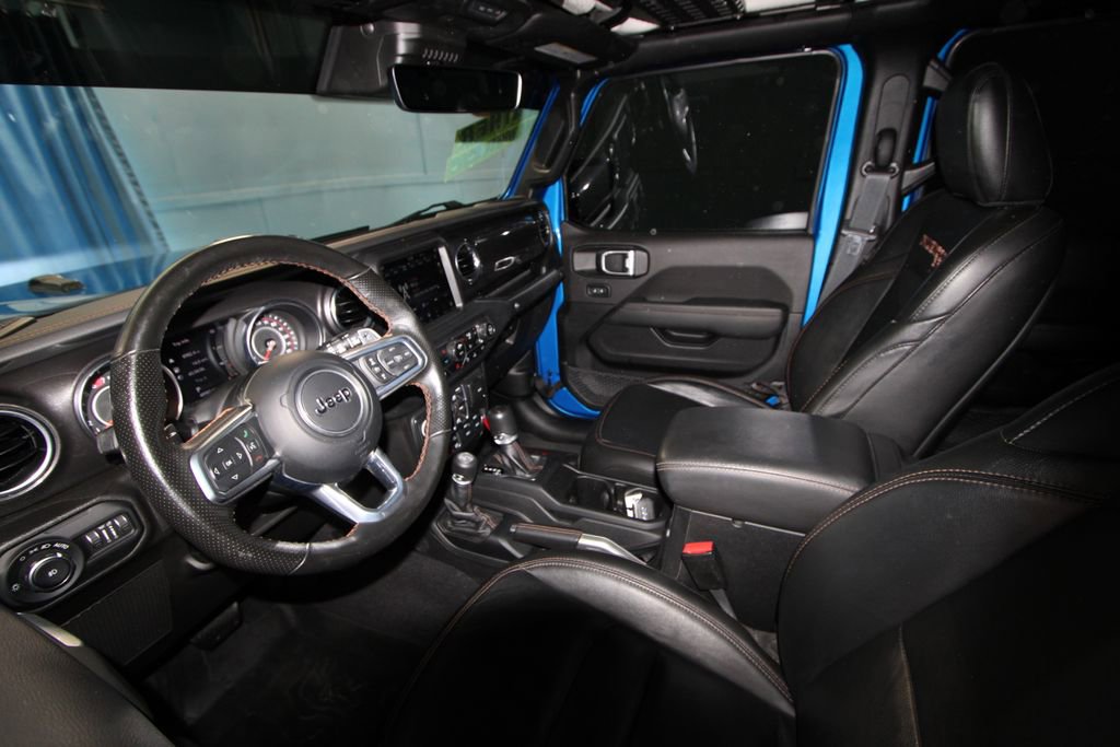 Used 2022 Jeep Wrangler Unlimited Rubicon AWD/4WD image 2