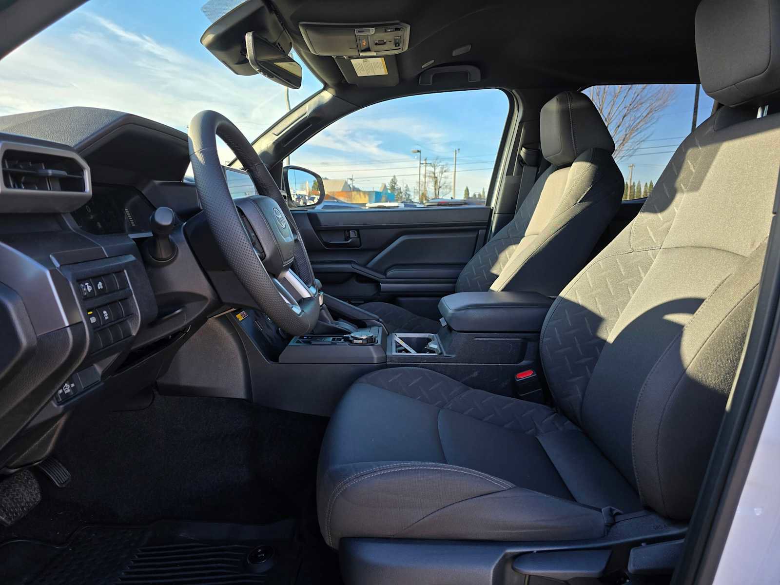 Certified 2025 Toyota Tacoma SR5 image 21