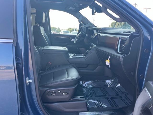 Used 2024 GMC Sierra 2500 Denali w/ Denali Reserve Package AWD/4WD image 40