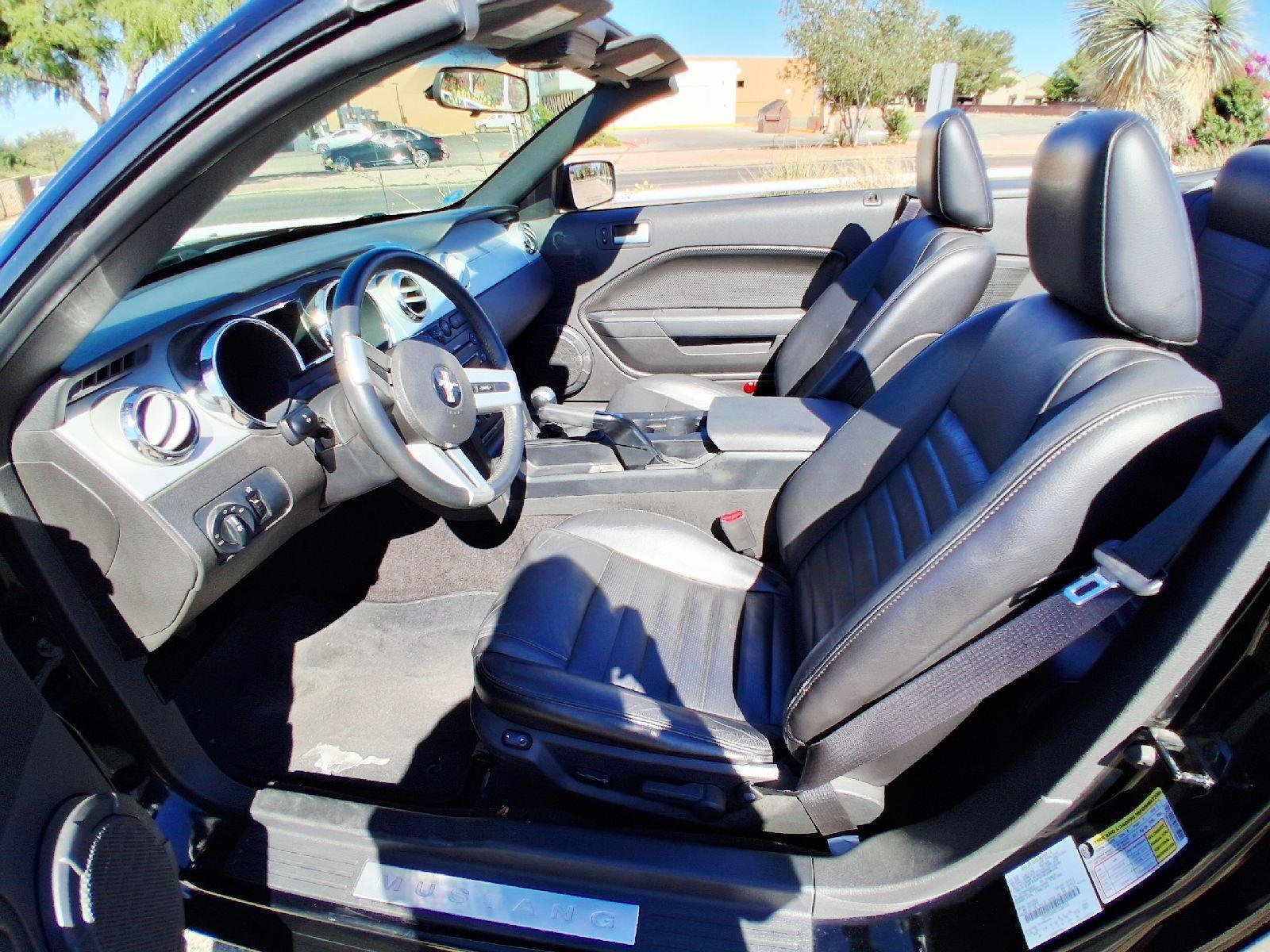 Used 2007 Ford Mustang GT RWD image 16