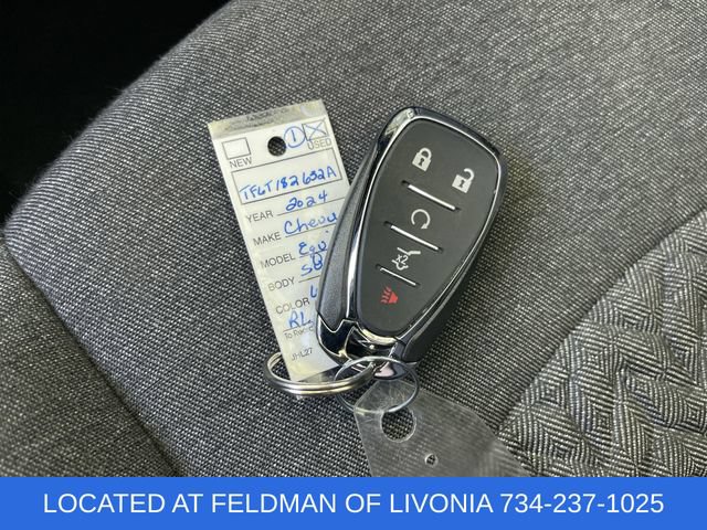 Used 2024 Chevrolet Equinox LT FWD image 33