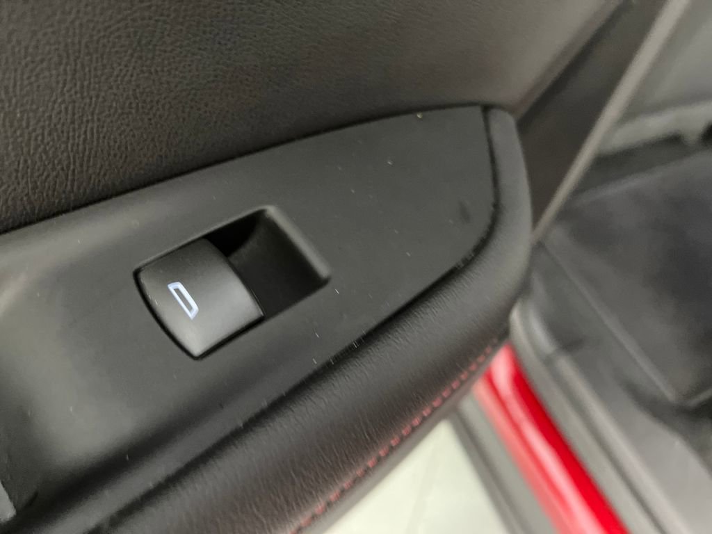 Used 2025 Chevrolet Blazer RS image 17