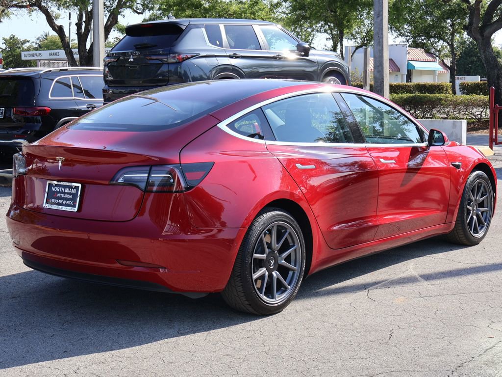 Used 2018 Tesla Model 3 Long Range RWD image 11