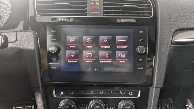 Used 2018 Volkswagen GTI SE image 33