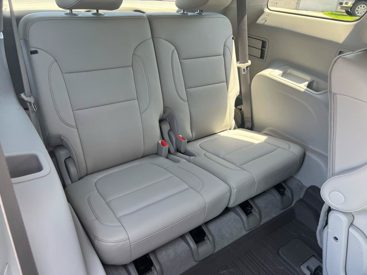Used 2021 GMC Acadia SLT w/ Premium Package AWD/4WD image 17