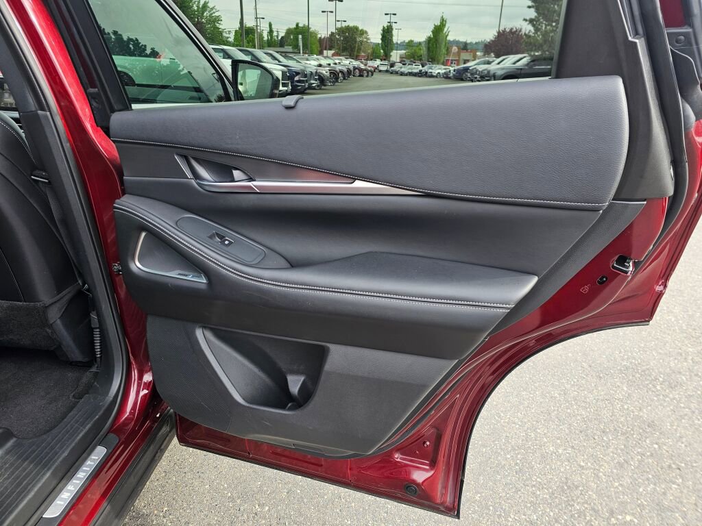 Used 2024 INFINITI QX60 Luxe w/ Performance Audio Package AWD/4WD image 14