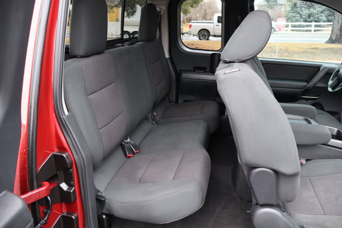 Used 2013 Nissan Titan SV w/ SV Value Truck Pkg image 21