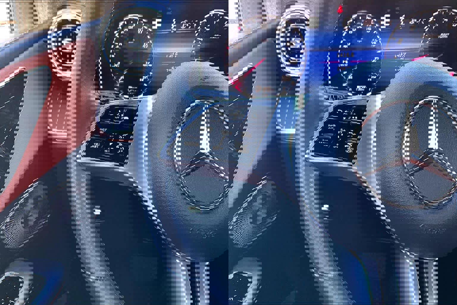 Used 2023 Mercedes-Benz GLC 300 GLC 300 image 26