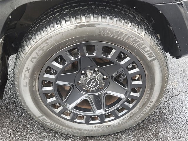 Used 2018 Toyota 4Runner SR5 image 17