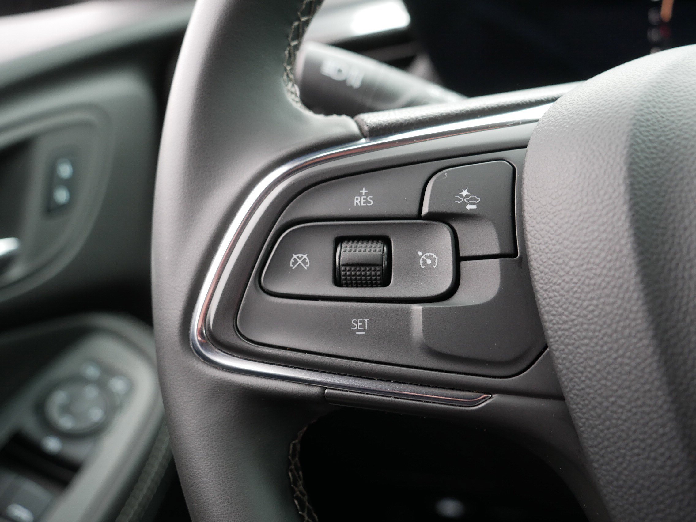 Used 2025 Buick Encore GX Preferred image 28