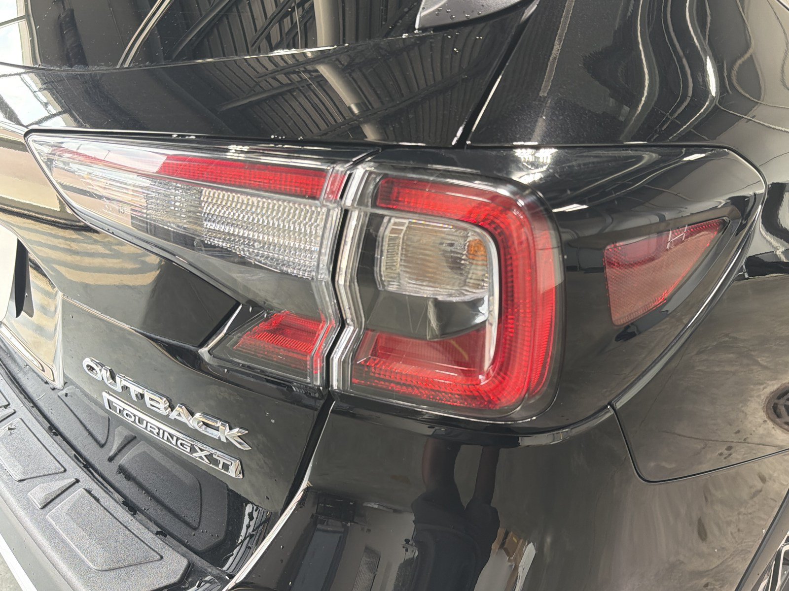Certified 2025 Subaru Outback Touring XT w/ Popular Package #2 AWD/4WD image 17
