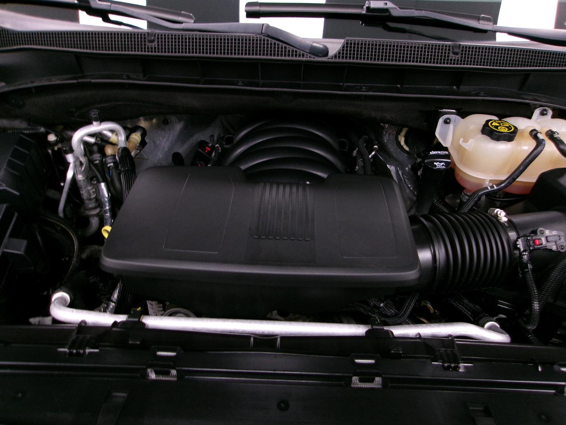 Used 2022 Chevrolet Tahoe Z71 w/ Z71 Off-Road Package image 19