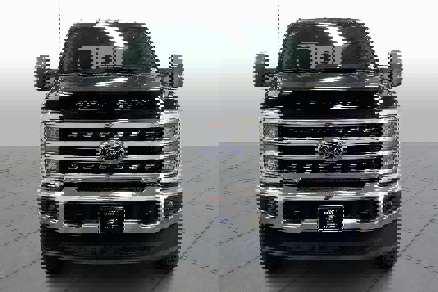 New 2026 Ford F250 Lariat w/ Chrome Package image 3