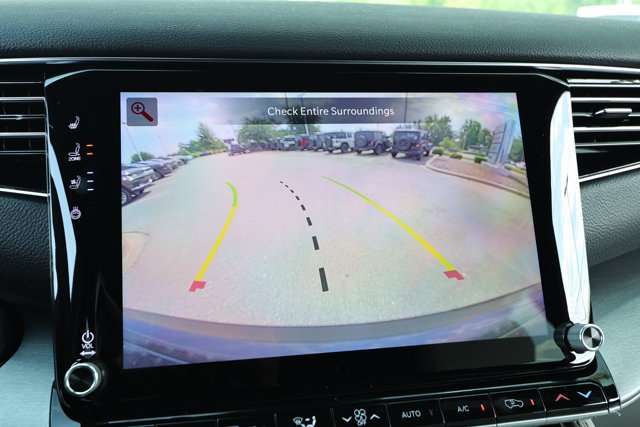 New 2026 Jeep Grand Wagoneer L Limited w/ Rear Seat Video Group I AWD/4WD image 18