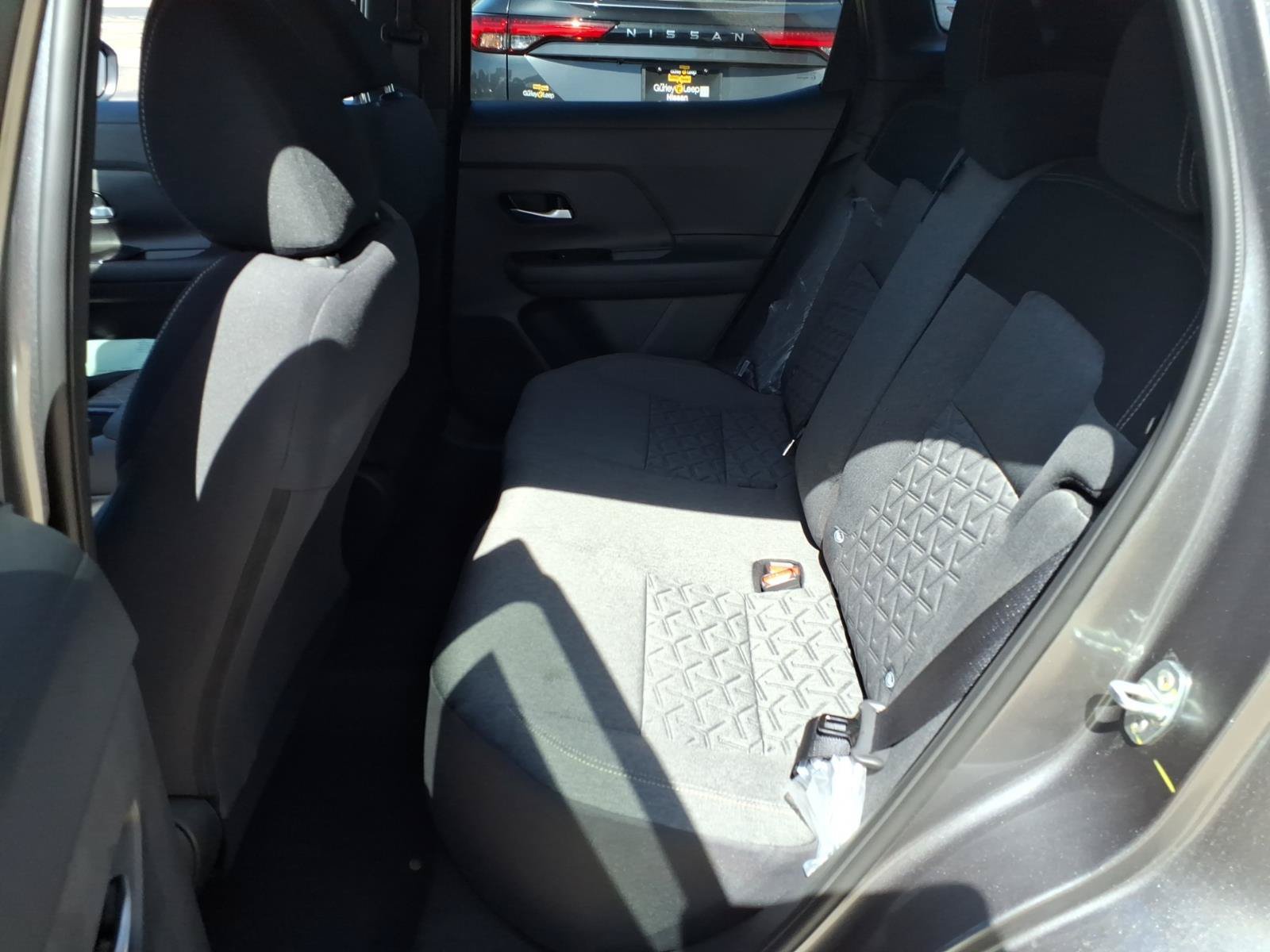 New 2027 Nissan Kicks SV AWD/4WD image 6