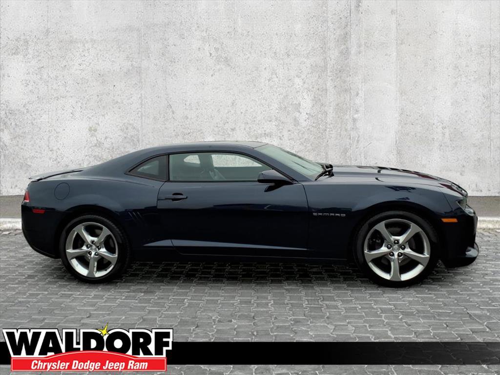 Used 2015 Chevrolet Camaro SS w/ RS Package image 2