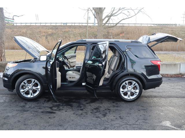 Used 2015 Ford Explorer Limited w/ Equipment Group 301A FWD image 17