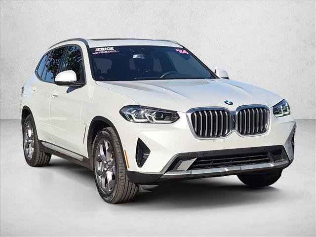 Used 2024 BMW X3 sDrive30i w/ Convenience Package RWD image 3