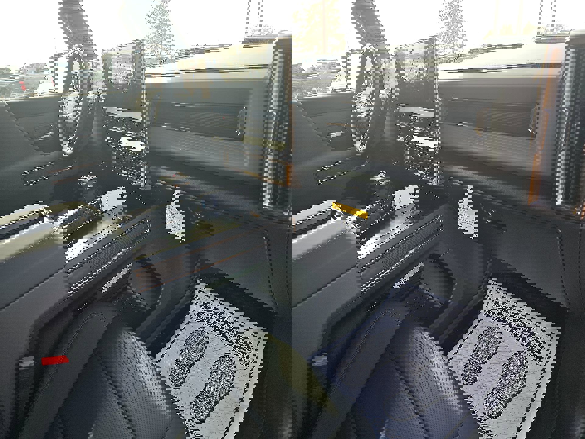 New 2025 GMC Hummer EV 3X w/ LPO, Cargo Utility Package image 35