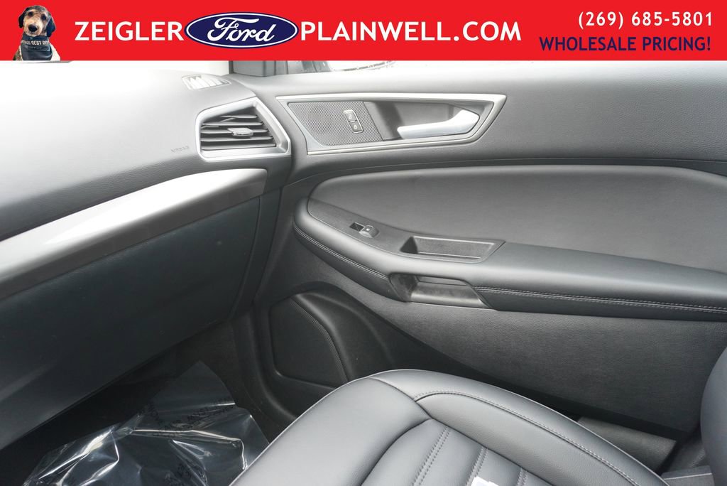 Used 2024 Ford Edge SEL w/ Convenience Package image 34