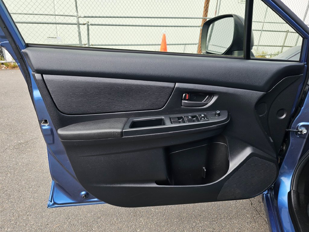 Used 2014 Subaru Impreza 2.0i AWD/4WD image 21