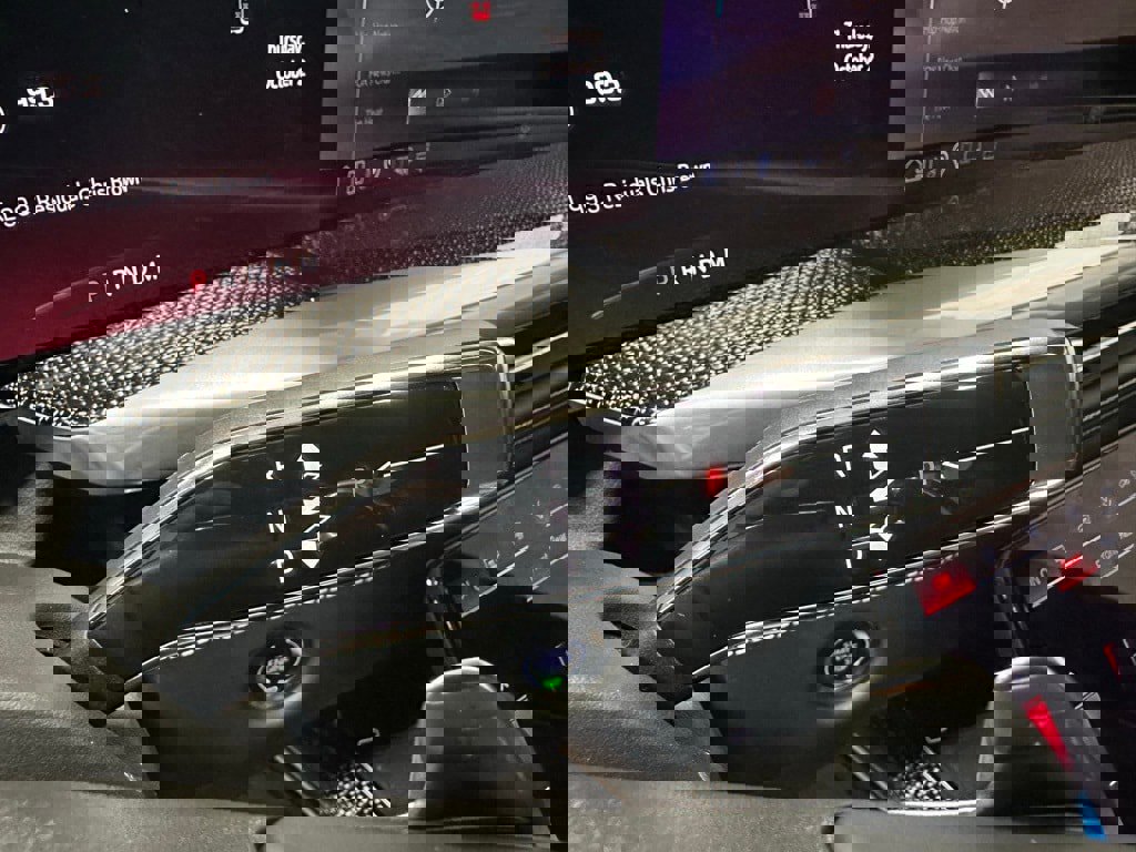 Used 2025 Cadillac Escalade V image 24