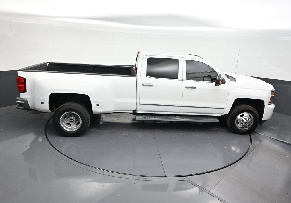 Used 2019 Chevrolet Silverado 3500 High Country w/ Duramax Plus Package AWD/4WD image 22
