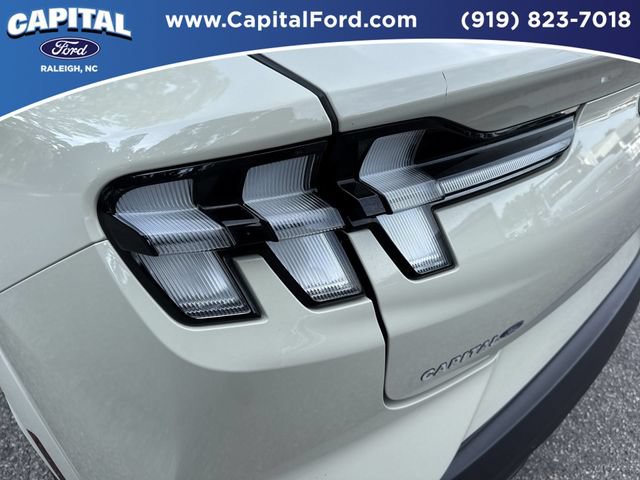 Certified 2025 Ford Mustang Mach-E Premium AWD/4WD image 15